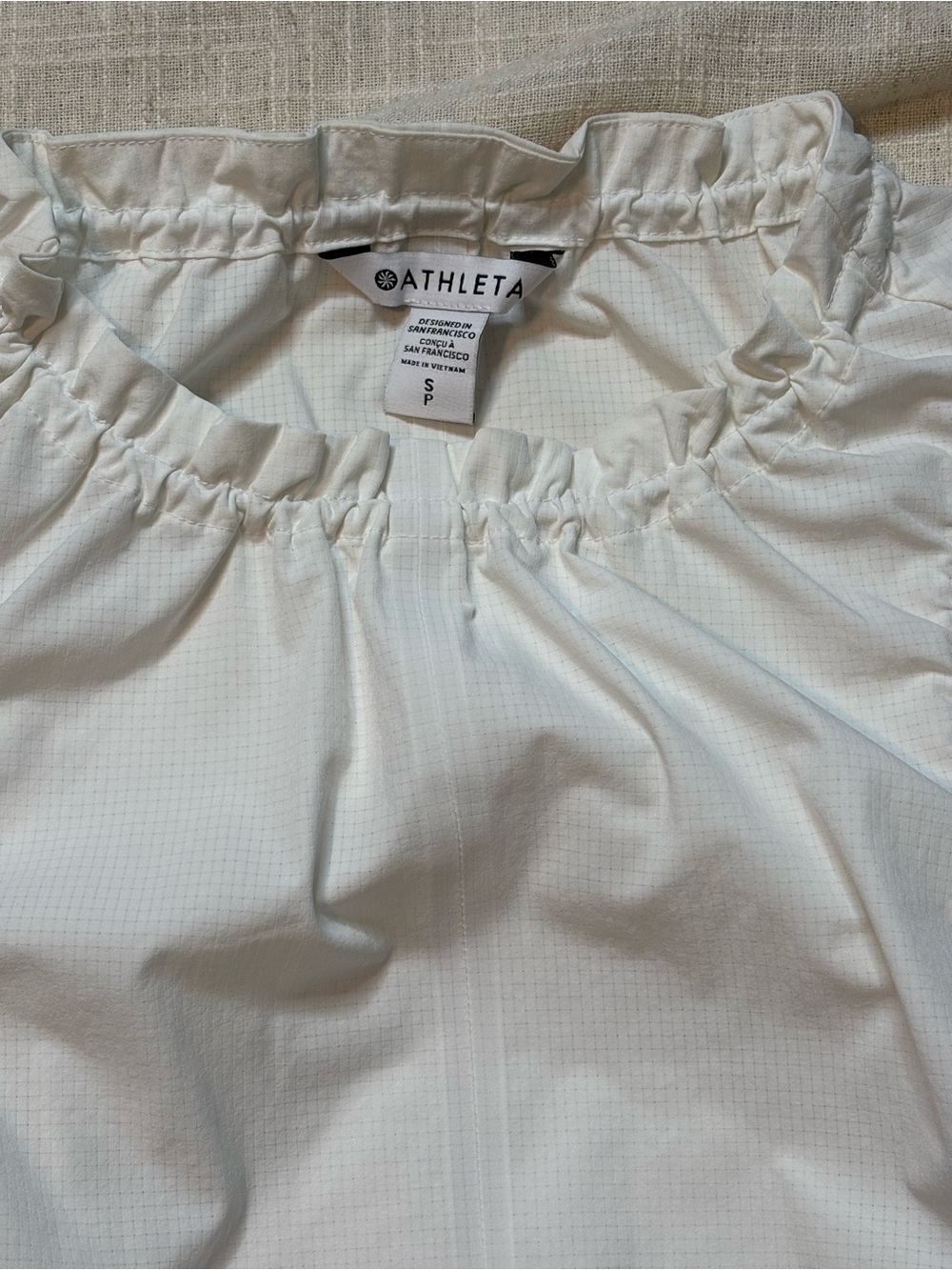 Athleta Boundless High Neck Ruffle Tank Top Bright White Size Small S - Picture 4 of 5